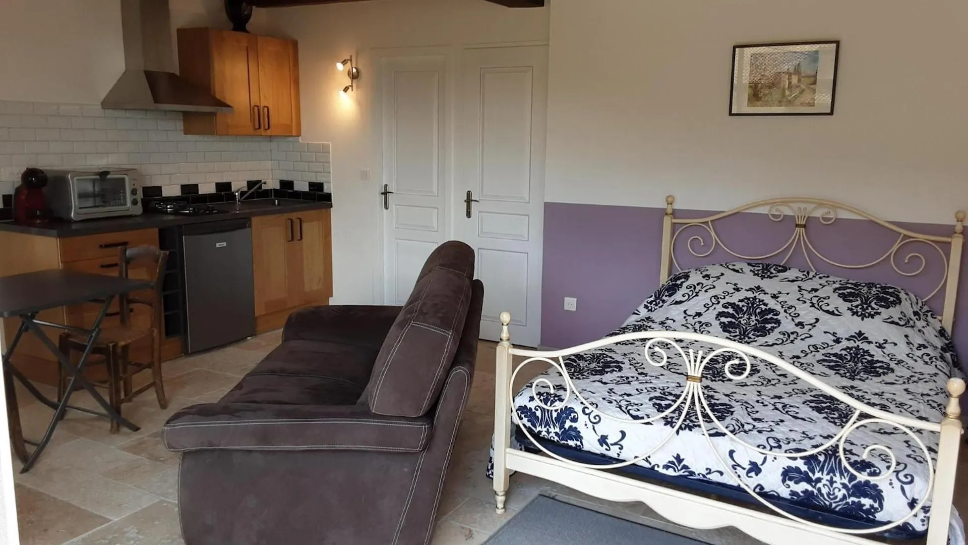 Charming Stone House With Shared Pool, Chambonas Villa