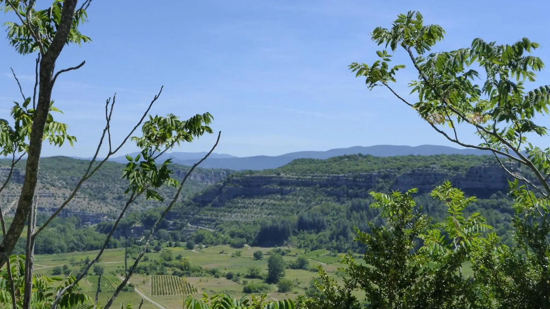 Holiday home Charming Stone House With Shared Pool, Chambonas Villa France